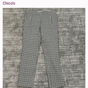 Chico's Monochrome Patterned Leggings